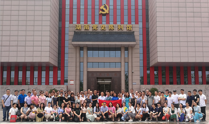 ������Ա������������ա��������뵳����